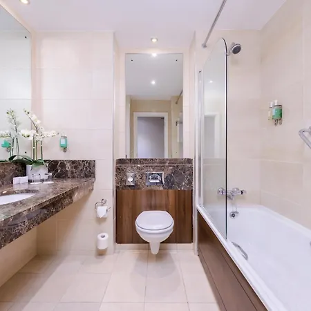 Hotell Glashaus Tallaght