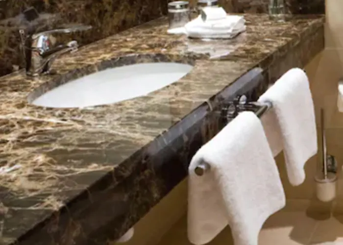 Glashaus Hotel Tallaght